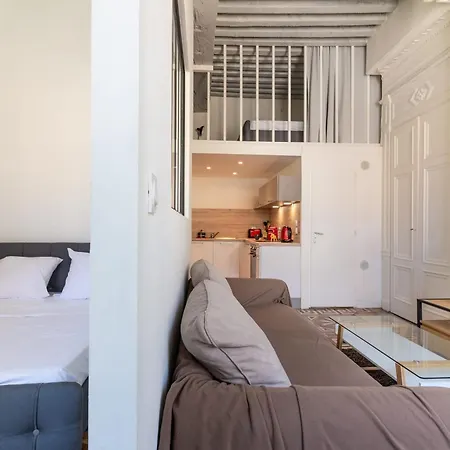 Le Haussman 4 Places - Louis Pradel - Netflix Apartamento *